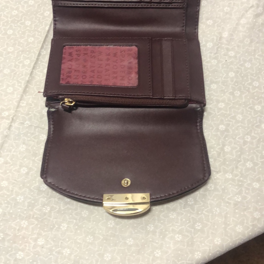 Kate Spade Trifold Wallet - Picture 10 of 10